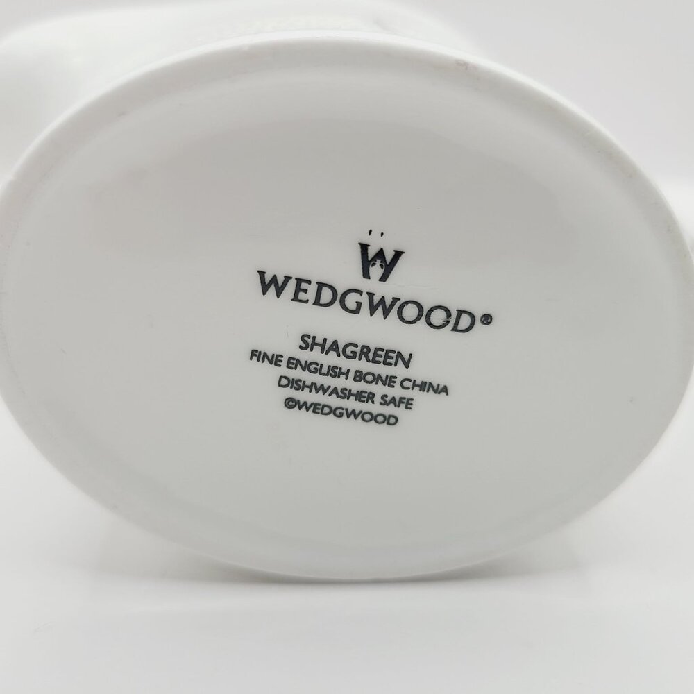 Wedgwood Shagreen Fine Bone China Creamer White Textured Design Platinum Used - Picture 5 of 8